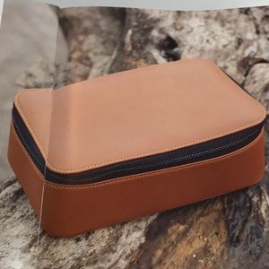 Brouk & Co Tech Leather Dopp Kit